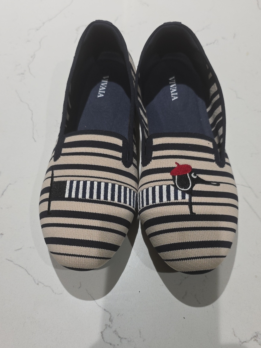 Vivaia Women's Black & Cream Striped Slip-On Flats Size 9.5